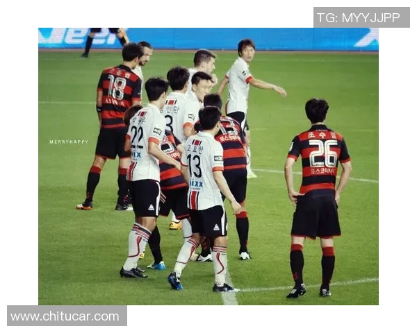 蔚山现代与尚城尚武的激烈对决展现足球魅力与战术智慧的巅峰较量